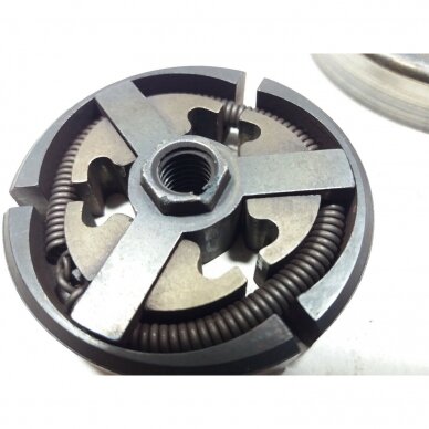 Genuine Clutch Assembly .325 7T Oleo Mac 945AF chainsaw 3 Genuine Clutch Assembly .325 7T Oleo Mac 945AF chainsaw 3