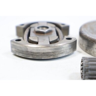 Genuine Clutch Assembly .325 8T Husqvarna 50 51 55 chainsaw 3 Genuine Clutch Assembly .325 8T Husqvarna 50 51 55 chainsaw 3