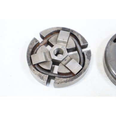 Genuine Clutch Assembly .325 8T Jonsered 525 chainsaw 4 Genuine Clutch Assembly .325 8T Jonsered 525 chainsaw 4