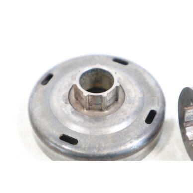 Genuine Clutch Assembly .325 8T Jonsered 525 chainsaw 7 Genuine Clutch Assembly .325 8T Jonsered 525 chainsaw 7