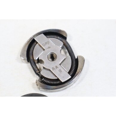 Genuine Clutch Assembly 3/8 6T Husqvarna 135 135E 140 140E McCULLOCH CS350 CS390 chainsaw 5 Genuine Clutch Assembly 3/8 6T Husqvarna 135 135E 140 140E McCULLOCH CS350 CS390 chainsaw 5