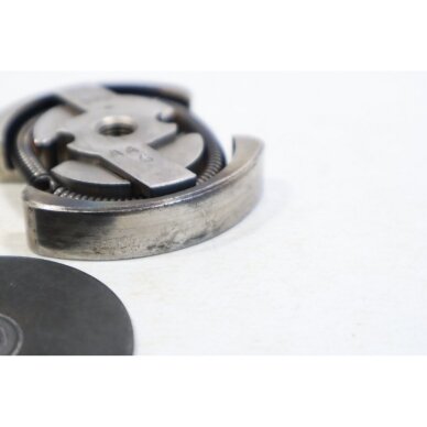 Genuine Clutch Assembly 3/8 6T Husqvarna 135 135E 140 140E McCULLOCH CS350 CS390 chainsaw 6 Genuine Clutch Assembly 3/8 6T Husqvarna 135 135E 140 140E McCULLOCH CS350 CS390 chainsaw 6