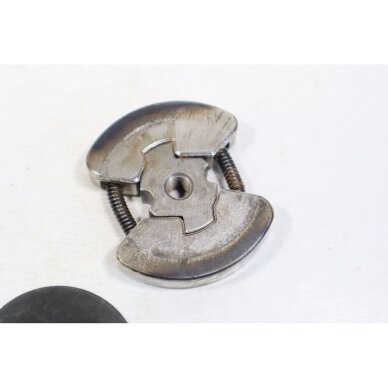 Genuine Clutch Assembly 3/8 6T Husqvarna 135 135E 140 140E McCULLOCH CS350 CS390 chainsaw 7 Genuine Clutch Assembly 3/8 6T Husqvarna 135 135E 140 140E McCULLOCH CS350 CS390 chainsaw 7