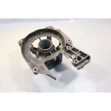 Genuine Crakcase Jonsered GT21 GT22 GT24 GT25 GT26 Husqvarna 18H trimmer 530014861 5