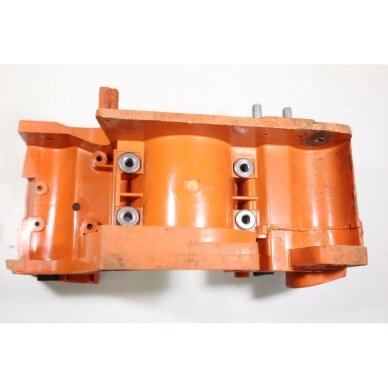 Genuine Crankcase Chassis Husqvarna 36 41 136 141 chainsaw 530069942 8 Genuine Crankcase Chassis Husqvarna 36 41 136 141 chainsaw 530069942 8