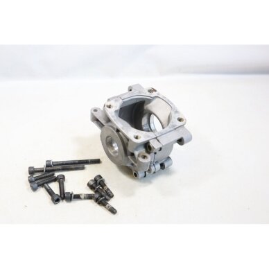 Genuine Crankcase Efco 138 142 146 151 Oleo Mac 938 941 942 946 951 chainsaw 094600393