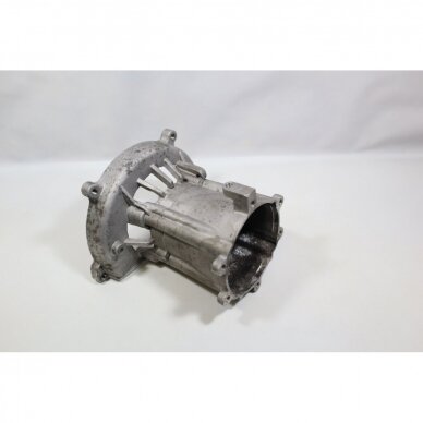Genuine Crankcase Engine Housing Homelite HHT 2660 hedge trimmer 4 Genuine Crankcase Engine Housing Homelite HHT 2660 hedge trimmer 4