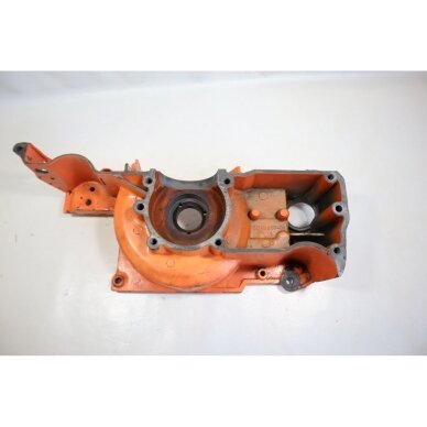 Genuine Crankcase Flywheel Side Husqvarna 242 246 42 238 chainsaw 501620502 5 Genuine Crankcase Flywheel Side Husqvarna 242 246 42 238 chainsaw 501620502 5