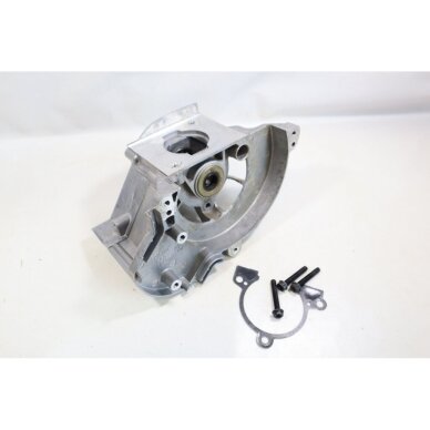 Genuine Crankcase Husqvarna 122 C LD LDx LK McCulloch T22 LS LCS trimmer 522878301 Genuine Crankcase Husqvarna 122 C LD LDx LK McCulloch T22 LS LCS trimmer 522878301