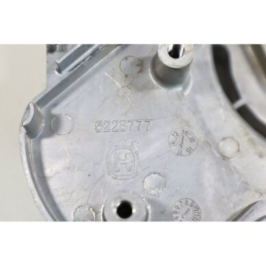 Genuine Crankcase Husqvarna 122 C LD LDx LK McCulloch T22 LS LCS trimmer 522878301 9 Genuine Crankcase Husqvarna 122 C LD LDx LK McCulloch T22 LS LCS trimmer 522878301 9