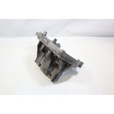 Genuine Crankcase Husqvarna 125R 128R Jonsered GT2125 GT2128 brushcutter 545195601 5 Genuine Crankcase Husqvarna 125R 128R Jonsered GT2125 GT2128 brushcutter 545195601 5