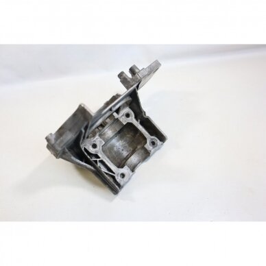 Genuine Crankcase Husqvarna 125R 128R Jonsered GT2125 GT2128 brushcutter 577929502 2