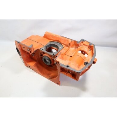 Genuine Crankcase Husqvarna 234 133 238 chainsaw 501620560 1 Genuine Crankcase Husqvarna 234 133 238 chainsaw 501620560 1