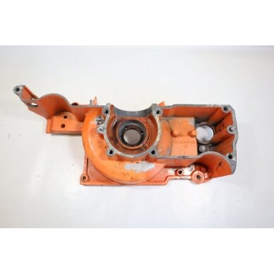 Genuine Crankcase Husqvarna 234 133 238 chainsaw 501620560 7 Genuine Crankcase Husqvarna 234 133 238 chainsaw 501620560 7