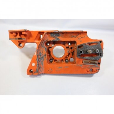 Genuine Crankcase Husqvarna 242 246 42 238 chainsaw 501620502 7 Genuine Crankcase Husqvarna 242 246 42 238 chainsaw 501620502 7