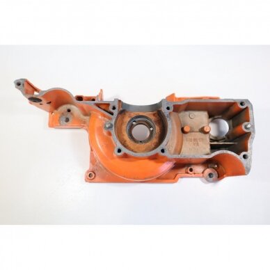 Genuine Crankcase Husqvarna 242 246 42 238 chainsaw 501620502 9 Genuine Crankcase Husqvarna 242 246 42 238 chainsaw 501620502 9