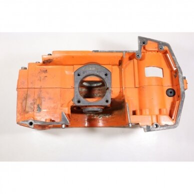 Genuine Crankcase Husqvarna 242 246 42 238 chainsaw 501620502 4 Genuine Crankcase Husqvarna 242 246 42 238 chainsaw 501620502 4