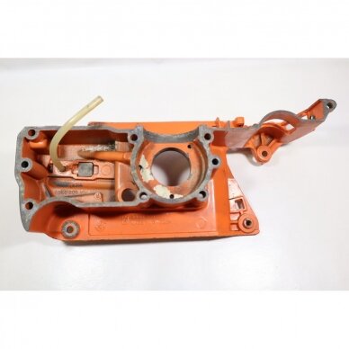 Genuine Crankcase Husqvarna 242 246 42 238 chainsaw 501620502 7 Genuine Crankcase Husqvarna 242 246 42 238 chainsaw 501620502 7