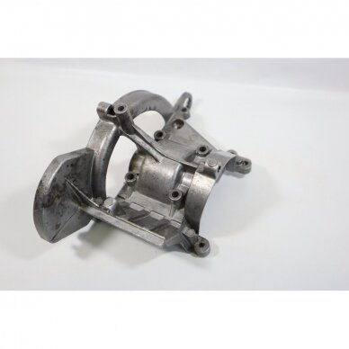 Genuine Crankcase Husqvarna 325Cx 322R 322C 323R 323C 326RX Jonsered GT2125 trimmer 537041101 5 Genuine Crankcase Husqvarna 325Cx 322R 322C 323R 323C 326RX Jonsered GT2125 trimmer 537041101 5