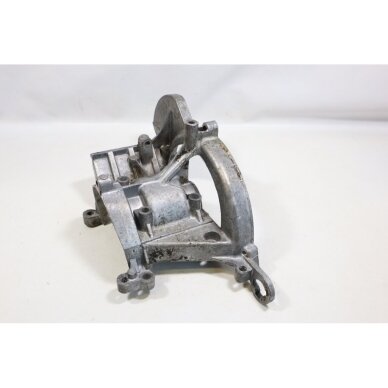 Genuine Crankcase Husqvarna 325Cx 322R 322C 323R 323C 326RX Jonsered GT2125 trimmer 537041102 5 Genuine Crankcase Husqvarna 325Cx 322R 322C 323R 323C 326RX Jonsered GT2125 trimmer 537041102 5
