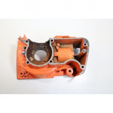Genuine Crankcase Husqvarna 444 chainsaw 501661060 8 Genuine Crankcase Husqvarna 444 chainsaw 501661060 8