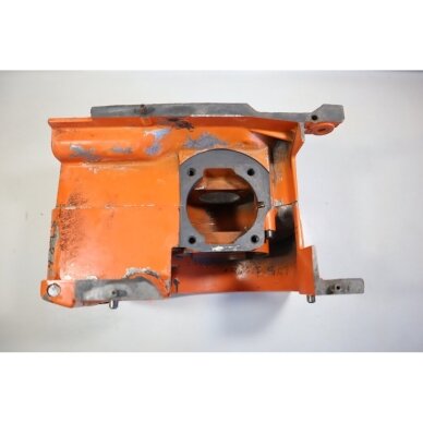 Genuine Crankcase Husqvarna 444 chainsaw 501661060 5 Genuine Crankcase Husqvarna 444 chainsaw 501661060 5