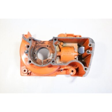 Genuine Crankcase Husqvarna 444 chainsaw 501661060 6 Genuine Crankcase Husqvarna 444 chainsaw 501661060 6