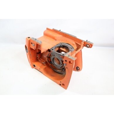 Genuine Crankcase Husqvarna 444 chainsaw 501661060 1 Genuine Crankcase Husqvarna 444 chainsaw 501661060 1