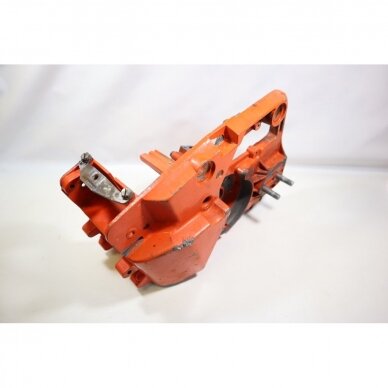 Genuine Crankcase Jobu LF50 LF50B chainsaw 2 Genuine Crankcase Jobu LF50 LF50B chainsaw 2