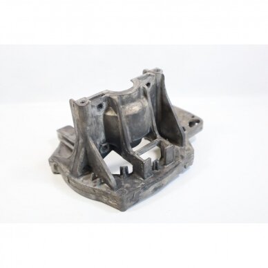 Genuine Crankcase Jonsered GT2126 Husqvarna 125 brushcutter 545054601 5 Genuine Crankcase Jonsered GT2126 Husqvarna 125 brushcutter 545054601 5