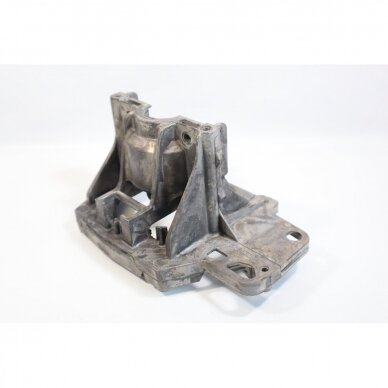 Genuine Crankcase Jonsered GT2126 Husqvarna 125 brushcutter 545054601 4 Genuine Crankcase Jonsered GT2126 Husqvarna 125 brushcutter 545054601 4