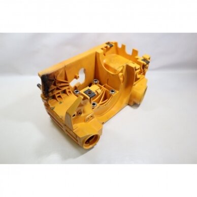 Genuine Crankcase McCULLOCH 436 441 442 Partner 351 352 370 371 390 391 401 420 chainsaw 530056596 Genuine Crankcase McCULLOCH 436 441 442 Partner 351 352 370 371 390 391 401 420 chainsaw 530056596