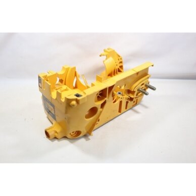 Genuine Crankcase McCULLOCH Partner 351 352 370 371 382 390 391 401 420 421 422 chainsaw 530058733 2 Genuine Crankcase McCULLOCH Partner 351 352 370 371 382 390 391 401 420 421 422 chainsaw 530058733 2