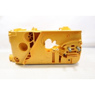 Genuine Crankcase McCULLOCH Partner 351 352 370 371 382 390 391 401 420 421 422 chainsaw 530058733 4 Genuine Crankcase McCULLOCH Partner 351 352 370 371 382 390 391 401 420 421 422 chainsaw 530058733 4