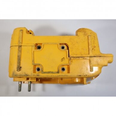 Genuine Crankcase McCULLOCH Partner 351 352 370 371 382 390 391 401 420 421 422 chainsaw 530058733 7 Genuine Crankcase McCULLOCH Partner 351 352 370 371 382 390 391 401 420 421 422 chainsaw 530058733 7