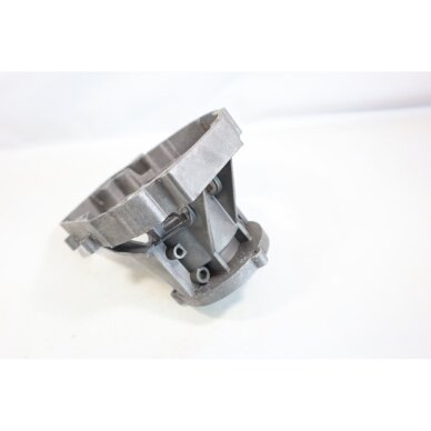 Genuine Crankcase McCULLOCH VIRGINIA MH542 MH555 Partner HG63 HG65 HG550 hedge trimmer 538242802 6 Genuine Crankcase McCULLOCH VIRGINIA MH542 MH555 Partner HG63 HG65 HG550 hedge trimmer 538242802 6