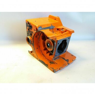 Genuine Crankcase Oleo Mac 935 chainsaw 093500508 1 Genuine Crankcase Oleo Mac 935 chainsaw 093500508 1