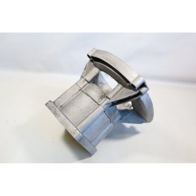 Genuine Crankcase Partner 347 407 437 477 497 McCulloch Cabrio Plus 347 407 437 467 497 Elite 610 810 10 210 510 710 brushcutter 538250074 5