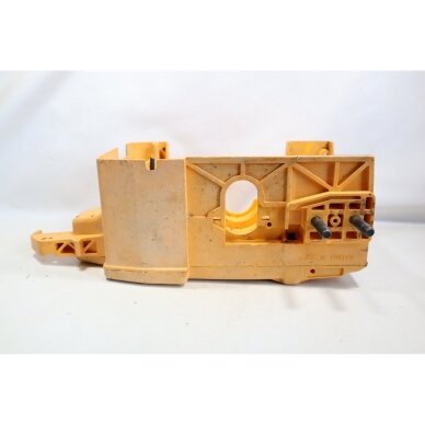 Genuine Crankcase Partner 400 chainsaw 506010301 4 Genuine Crankcase Partner 400 chainsaw 506010301 4