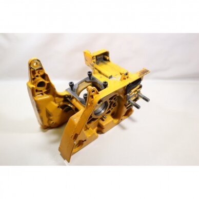 Genuine Crankcase Partner 465 495 545 chainsaw 530014748 2 Genuine Crankcase Partner 465 495 545 chainsaw 530014748 2
