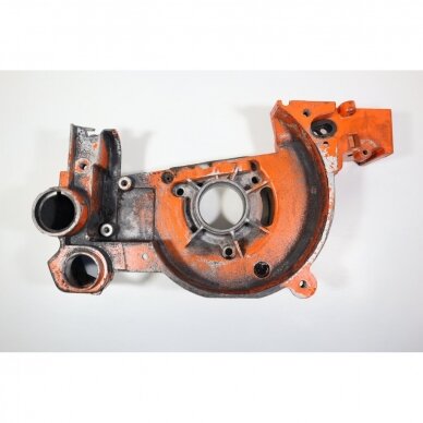 Genuine Crankcase Tanaka ECV4501 chainsaw 0720406690 8 Genuine Crankcase Tanaka ECV4501 chainsaw 0720406690 8