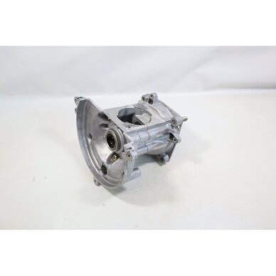 Genuine Crankcase Tanaka THT-2100 THT-210 THT-2000 THT-210S THT-2120 THT-240 THT-2510 THT-2520 THT-2530 THT-2540 hedge trimmer 6686574 1