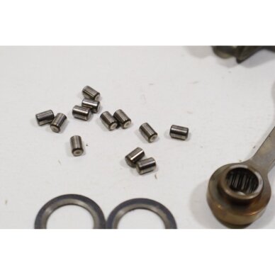 Genuine Crankshaft Dolmar PS341 PS33 PS340 PS400 PS401 chainsaw 957120028 4 Genuine Crankshaft Dolmar PS341 PS33 PS340 PS400 PS401 chainsaw 957120028 4
