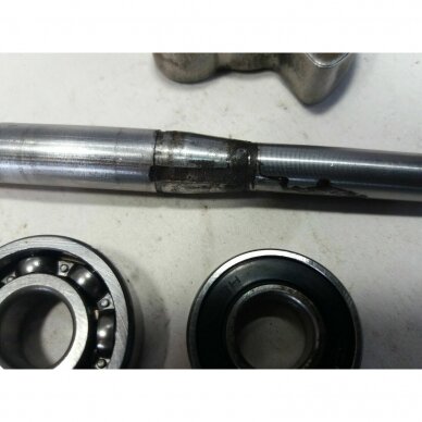 Genuine Crankshaft Homelite HBL26BV blower 4 Genuine Crankshaft Homelite HBL26BV blower 4