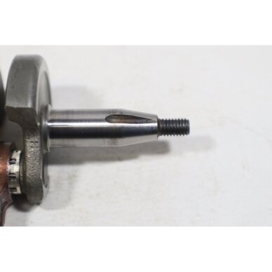 Genuine Crankshaft Husqvarna 122C McCulloch T22 LS LCS trimmer 577380501 4 Genuine Crankshaft Husqvarna 122C McCulloch T22 LS LCS trimmer 577380501 4
