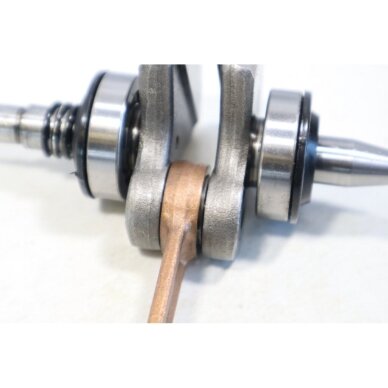 Genuine Crankshaft Husqvarna 130 135 Mark II chainsaw 588120803 2