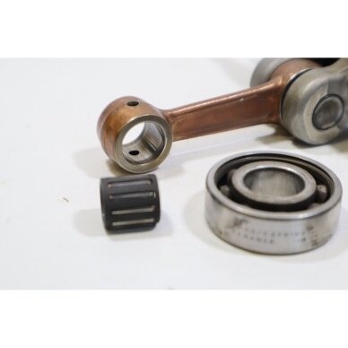 Genuine Crankshaft Husqvarna 40 45 51 55 Jonsered 2041 2045 Partner 400 chainsaw 503573805 2 Genuine Crankshaft Husqvarna 40 45 51 55 Jonsered 2041 2045 Partner 400 chainsaw 503573805 2
