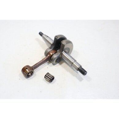 Genuine Crankshaft Husqvarna 40 45 51 55 Jonsered 2041 2045 Partner 400 chainsaw 503573805 Genuine Crankshaft Husqvarna 40 45 51 55 Jonsered 2041 2045 Partner 400 chainsaw 503573805