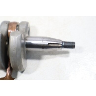 Genuine Crankshaft Husqvarna 40 45 51 55 Jonsered 2041 2045 Partner 400 chainsaw 503573805 4 Genuine Crankshaft Husqvarna 40 45 51 55 Jonsered 2041 2045 Partner 400 chainsaw 503573805 4