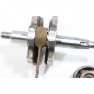 Genuine Crankshaft Makita EM2600U brushcutter DA00000386 4